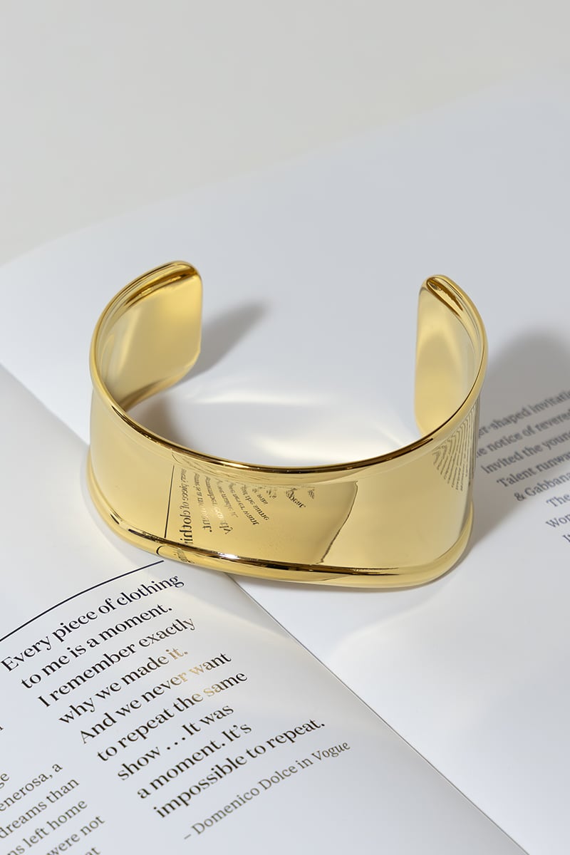 GOLD PLATED CUFF BRACELET