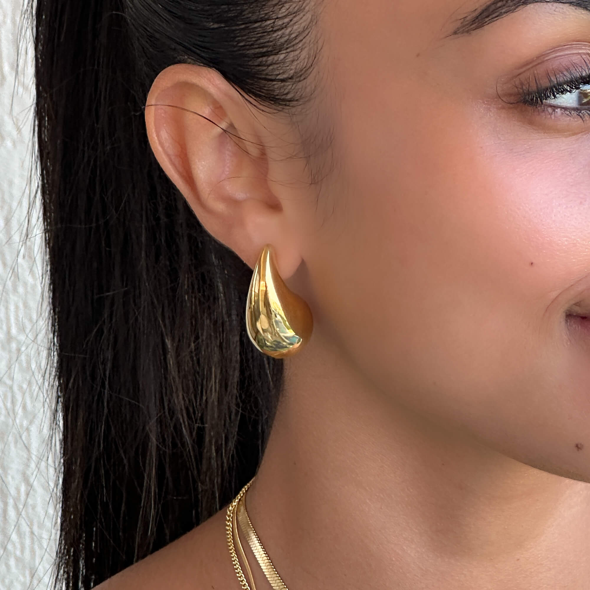 Ella Drop Earrings