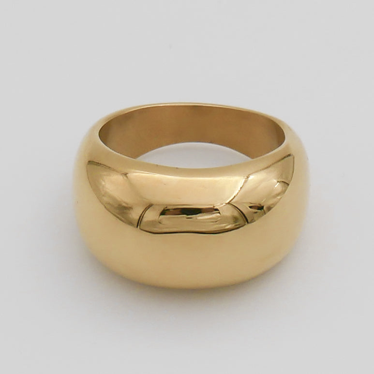 Alexa Dome Ring | Gold