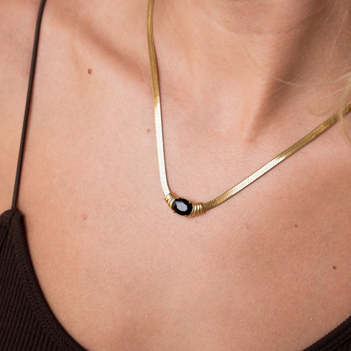 Onyx Gem Snake Chain Necklace - Gold