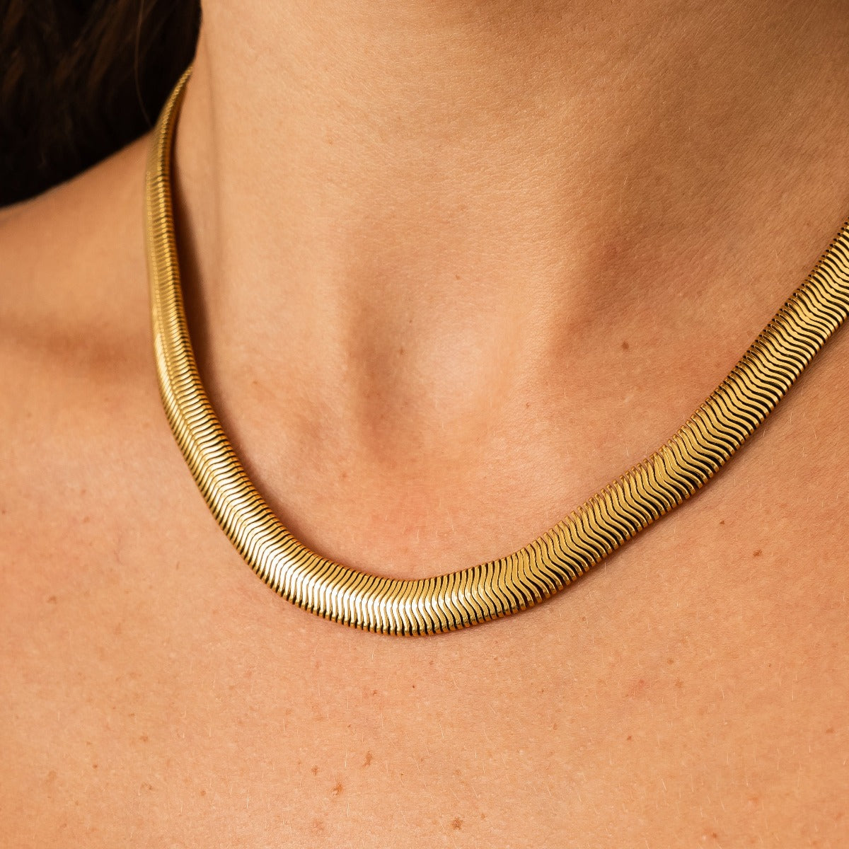 Toggle Snake Chain Necklace - Gold